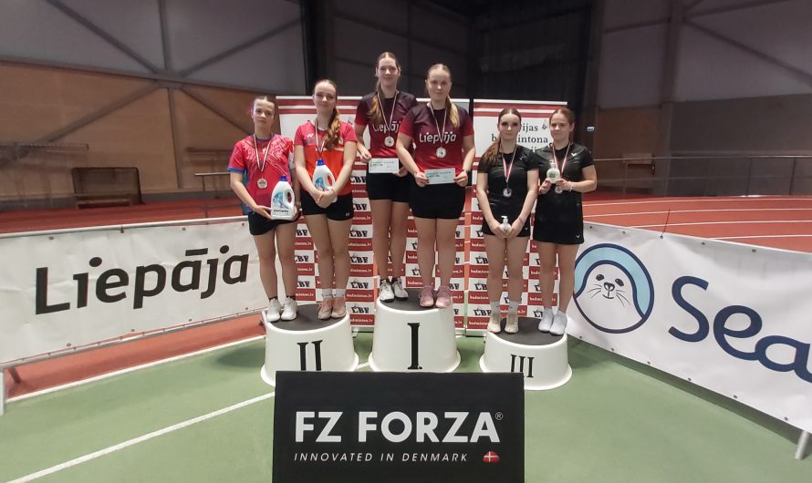 Latvijas jaunatnes kausa izcīņa badmintonā