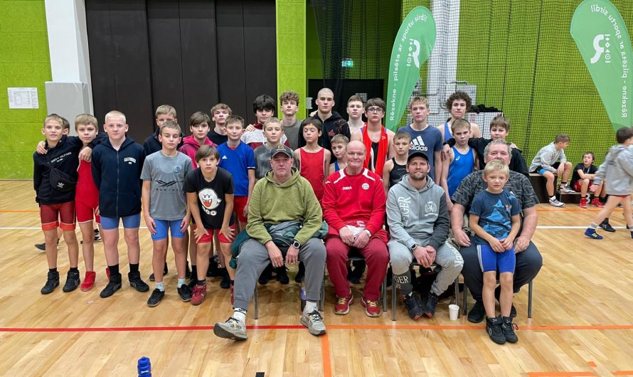 Apsveicam mūsu cīkstoņus ar lieliskiem panākumiem!