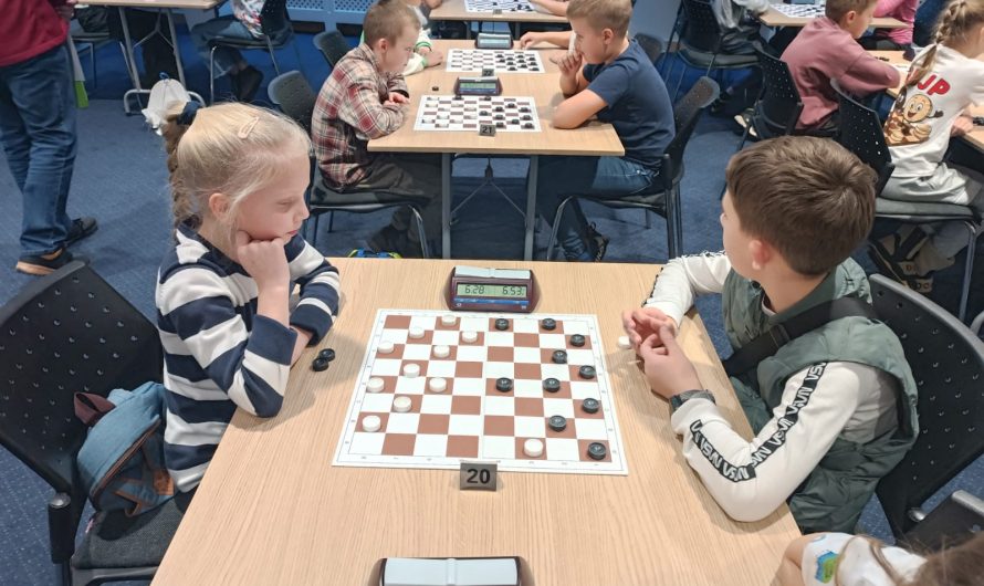 Latvijas Cerību Novembra kausa izcīņa 64 lauciņu dambretē