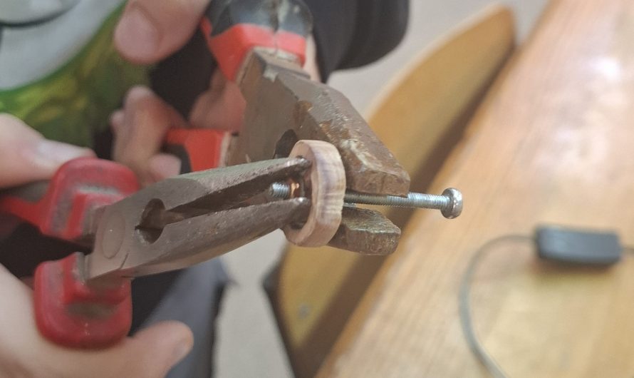 VEIDO AR SAVĀM ROKĀM! Dizaina un kokapstrādes pulciņš Bērnu un jauniešu centrā “Daugmale”