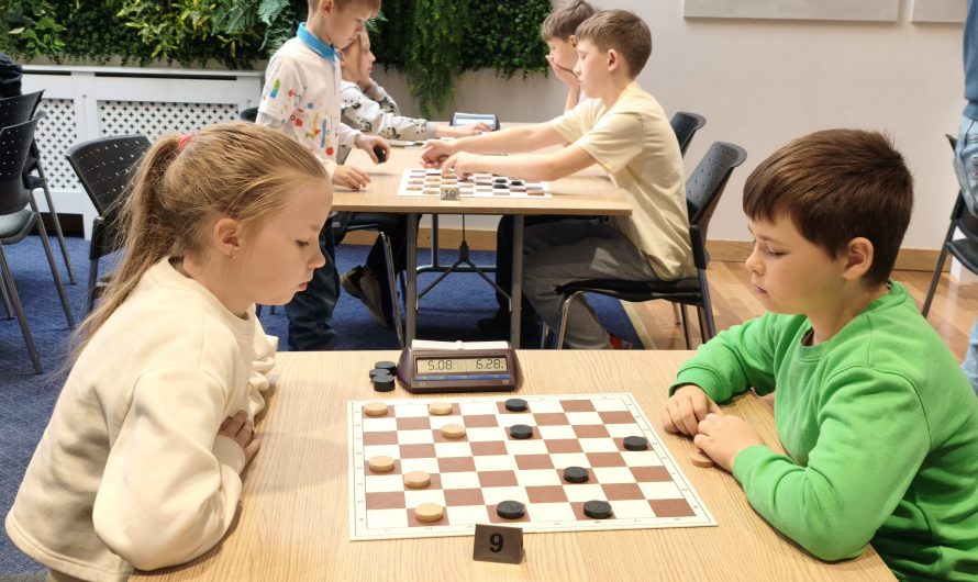 Latvijas Cerību kausa izcīņa 64 lauciņu dambretē